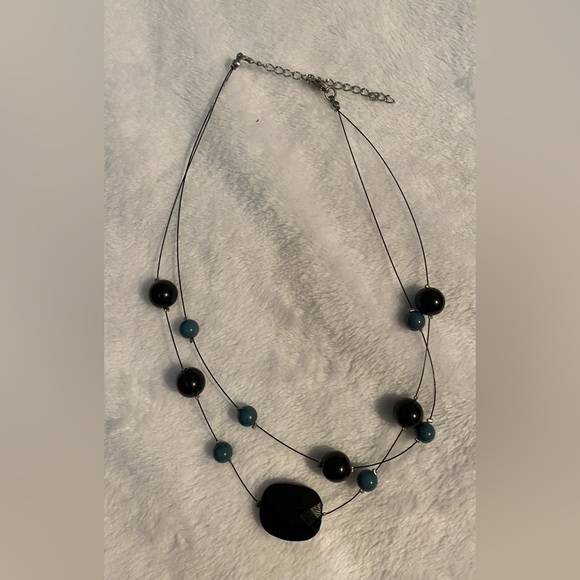 Necklace Lot, Set of 7 - Picture 5 of 7